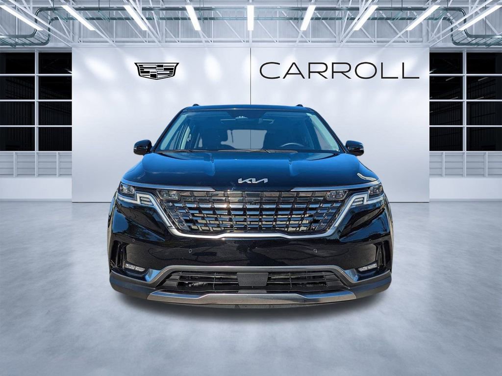 Used 2024 Kia Carnival SX Prestige image 9