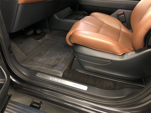 Used 2024 Lincoln Navigator L Reserve image 18