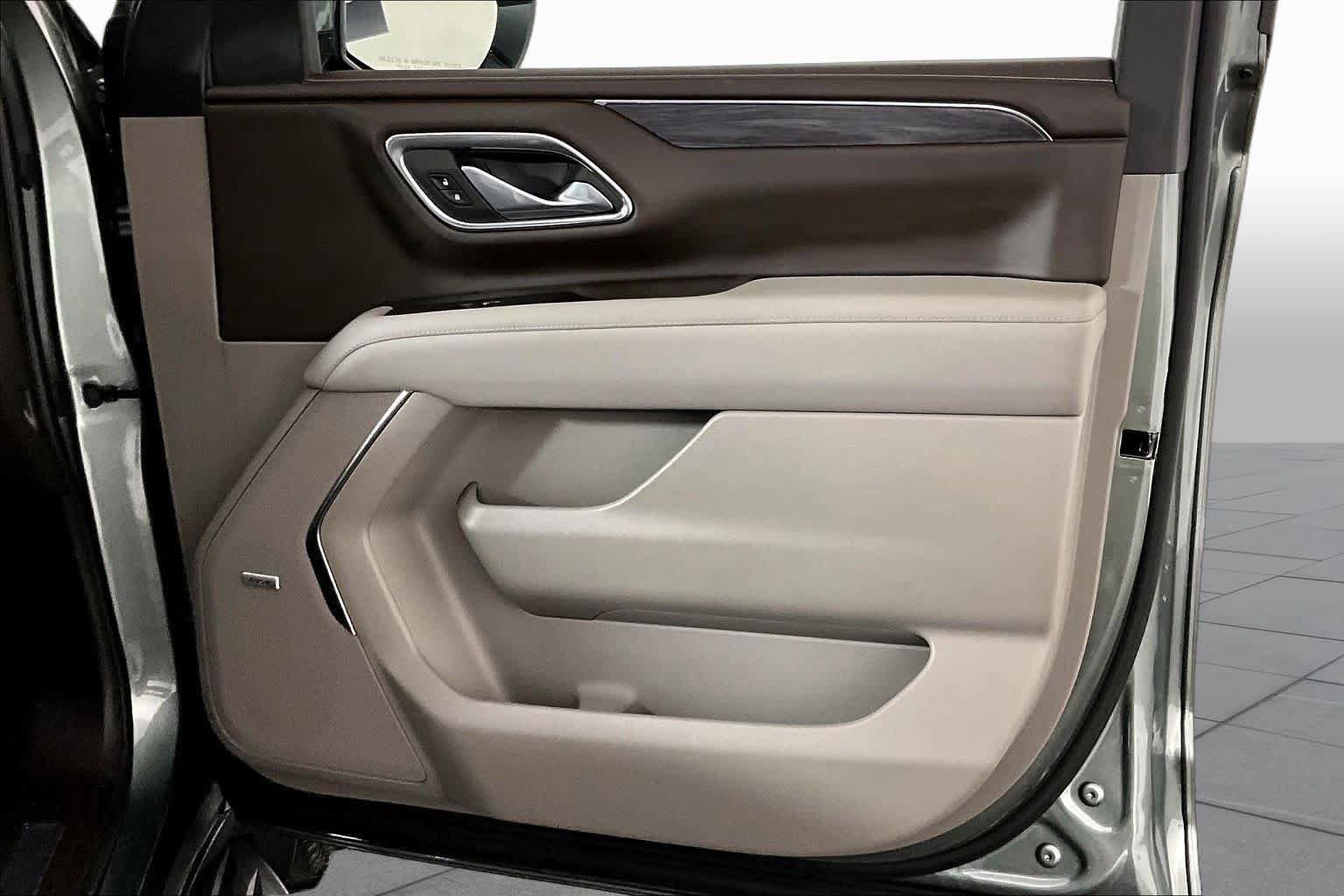 Certified 2023 GMC Yukon SLT w/ SLT Luxury Package RWD image 21