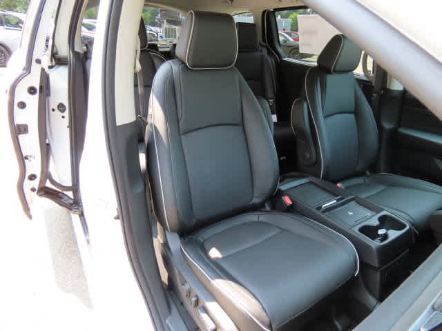 New 2027 Honda Odyssey Touring image 18