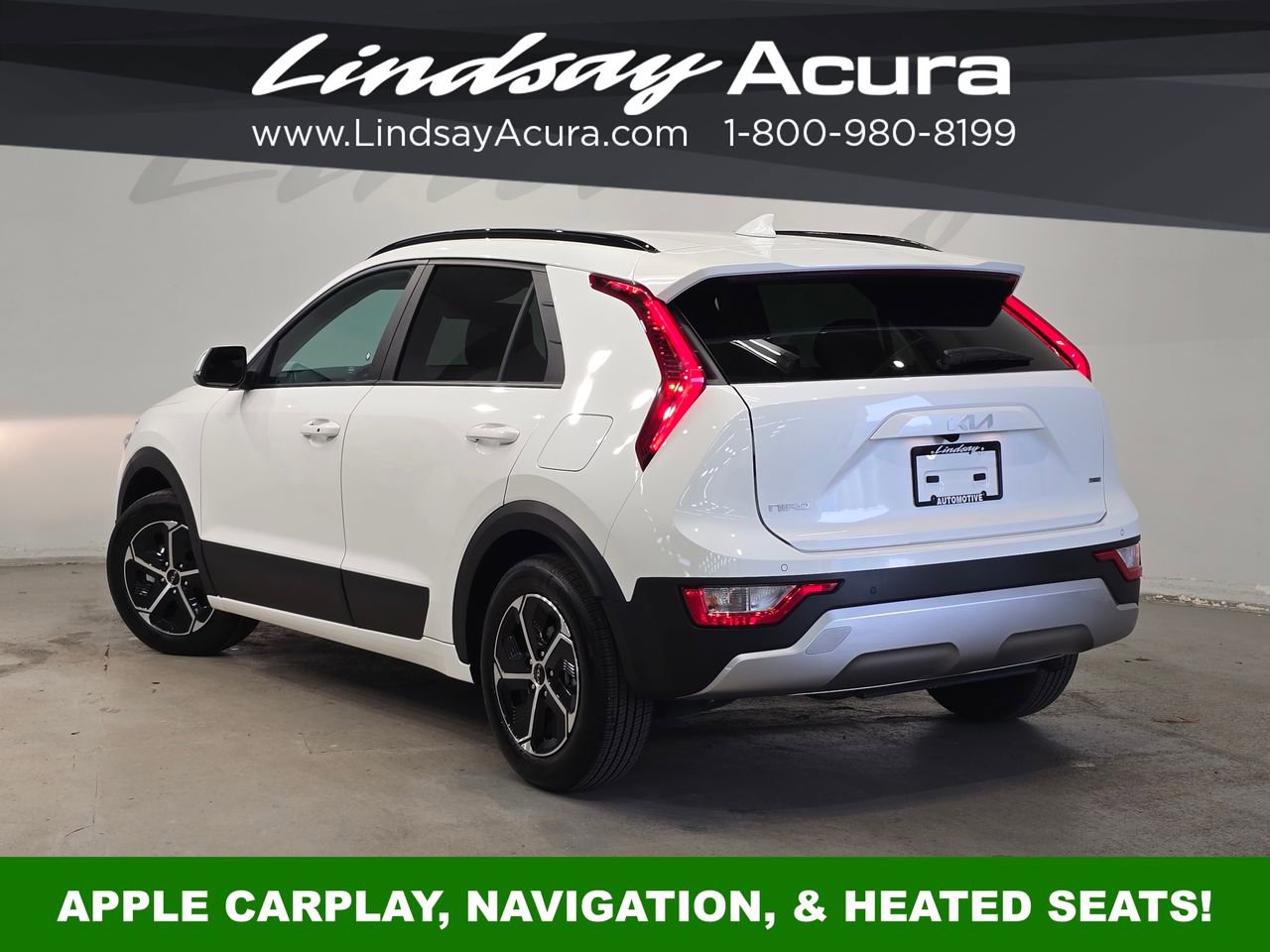 Used 2025 Kia Niro EX image 4