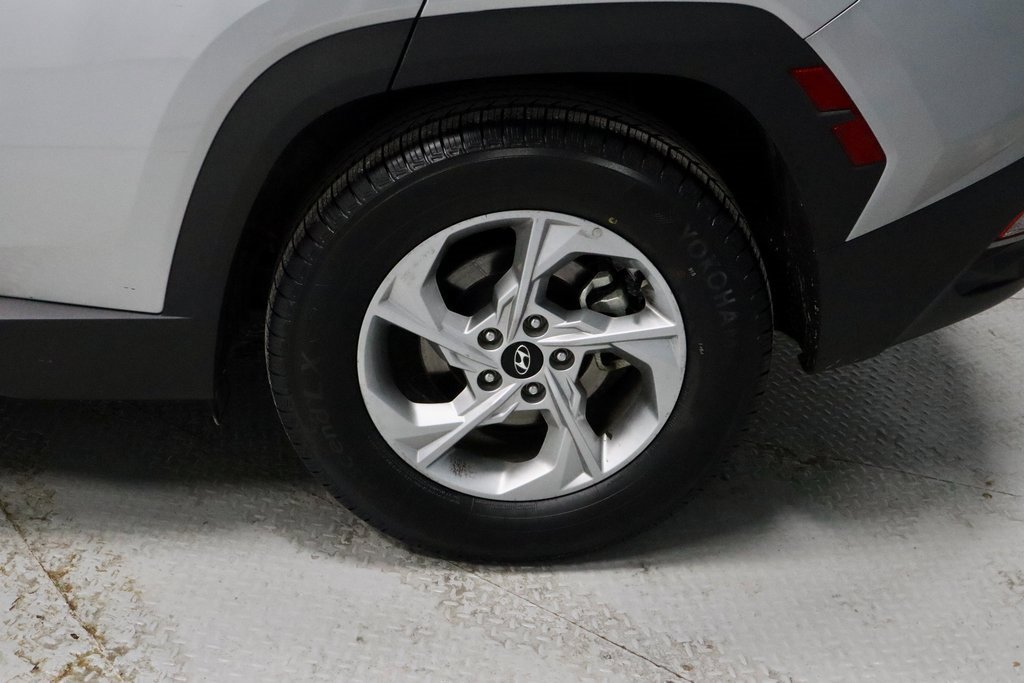 Certified 2024 Hyundai Tucson SE image 18