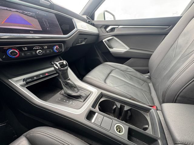 Used 2021 Audi Q3 2.0T Premium image 10