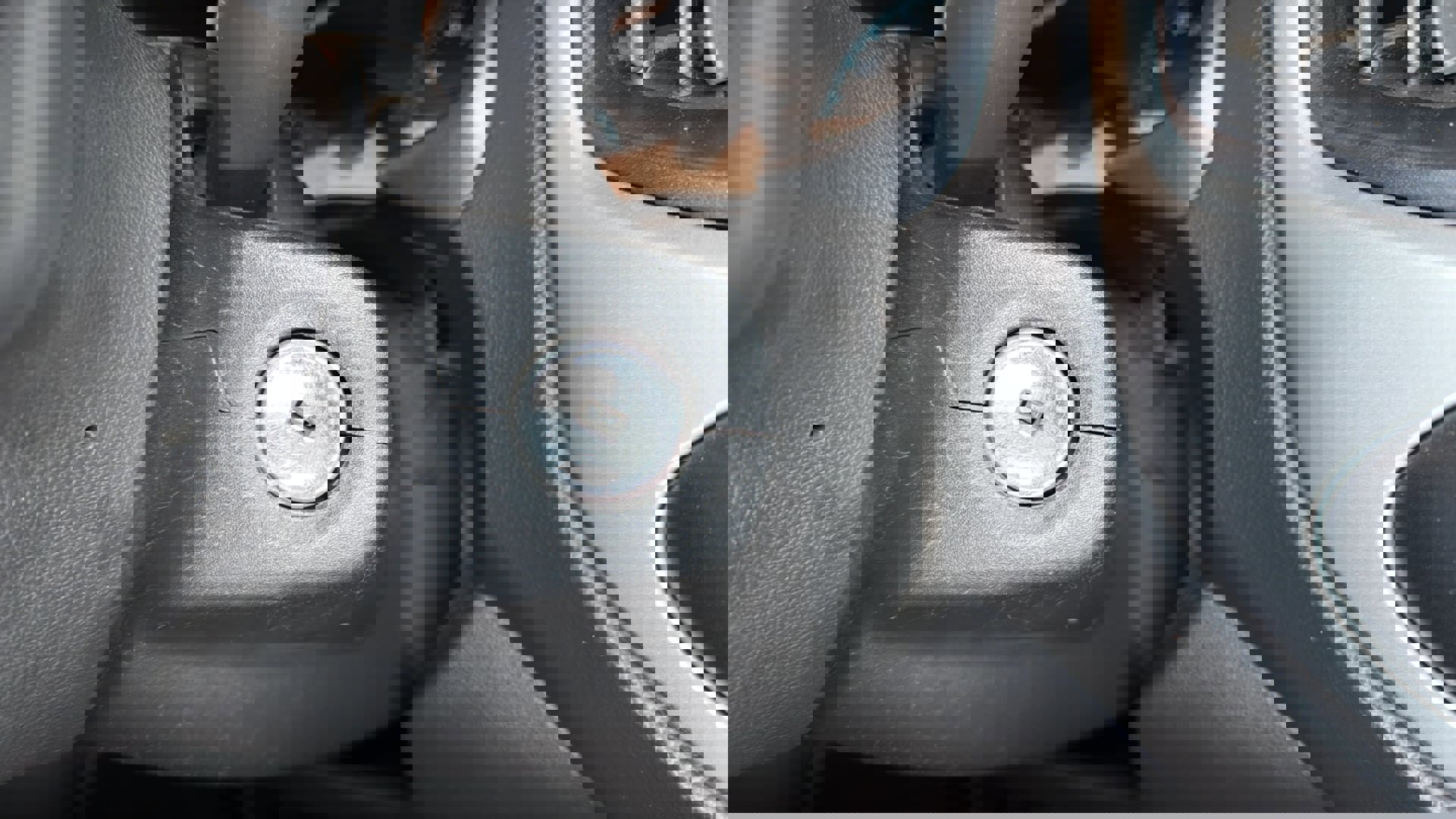 Used 2015 Chevrolet Colorado LT w/ LT Convenience Package image 24