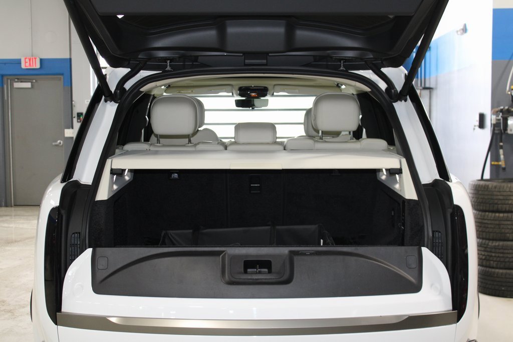 Used 2024 Land Rover Range Rover SE image 42
