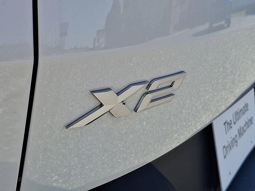 Used 2025 BMW X2 xDrive28i w/ Premium Package AWD/4WD image 19