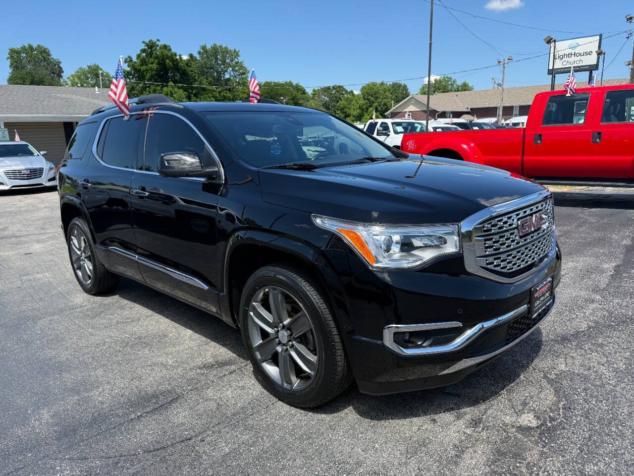 Used 2019 GMC Acadia Denali w/ Technology Package FWD image 3