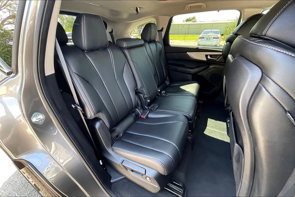 Used 2023 Acura MDX FWD w/ Technology Package image 38