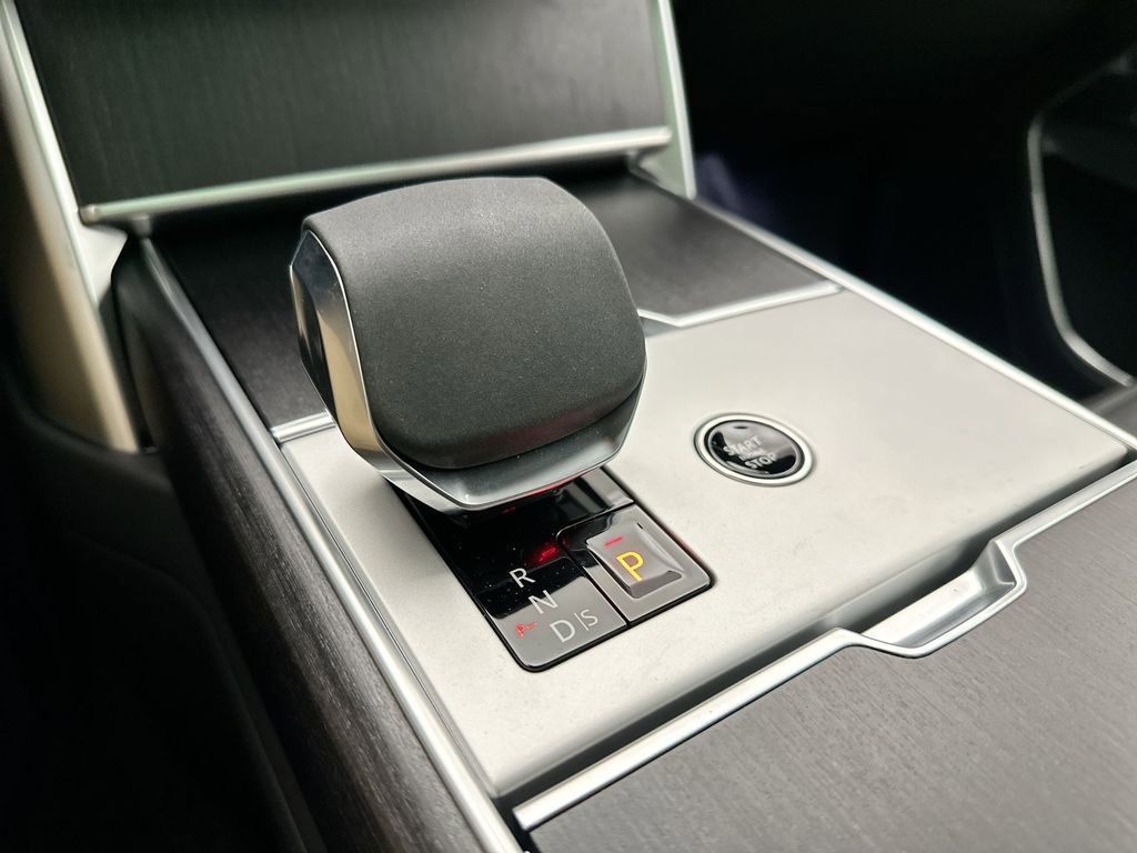 New 2026 Land Rover Range Rover SE image 20