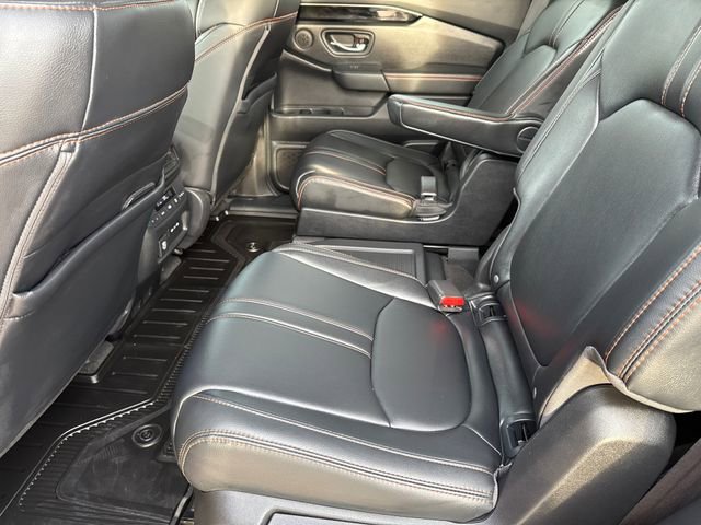 Used 2024 Honda Pilot TrailSport image 20