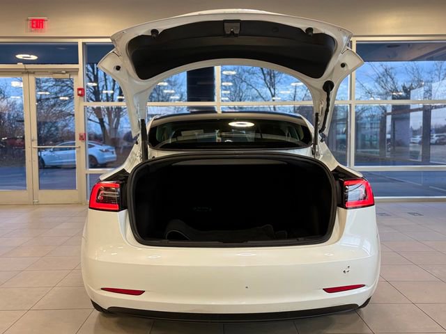Used 2023 Tesla Model 3 Standard Range image 39