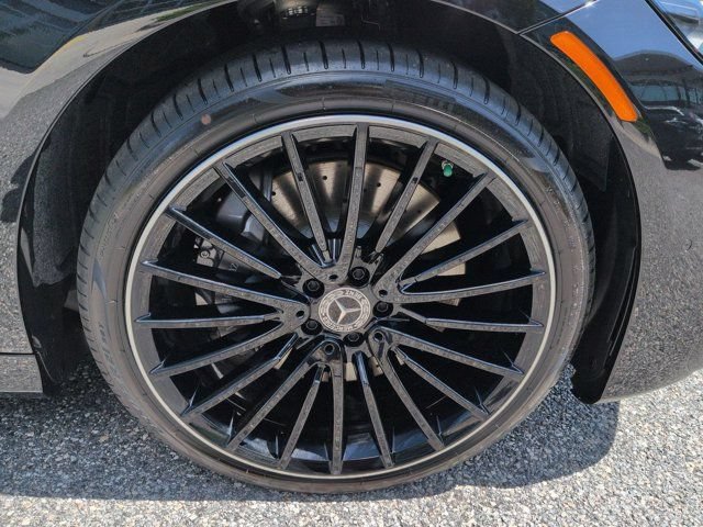 New 2027 Mercedes-Benz S 580 4MATIC Sedan image 11