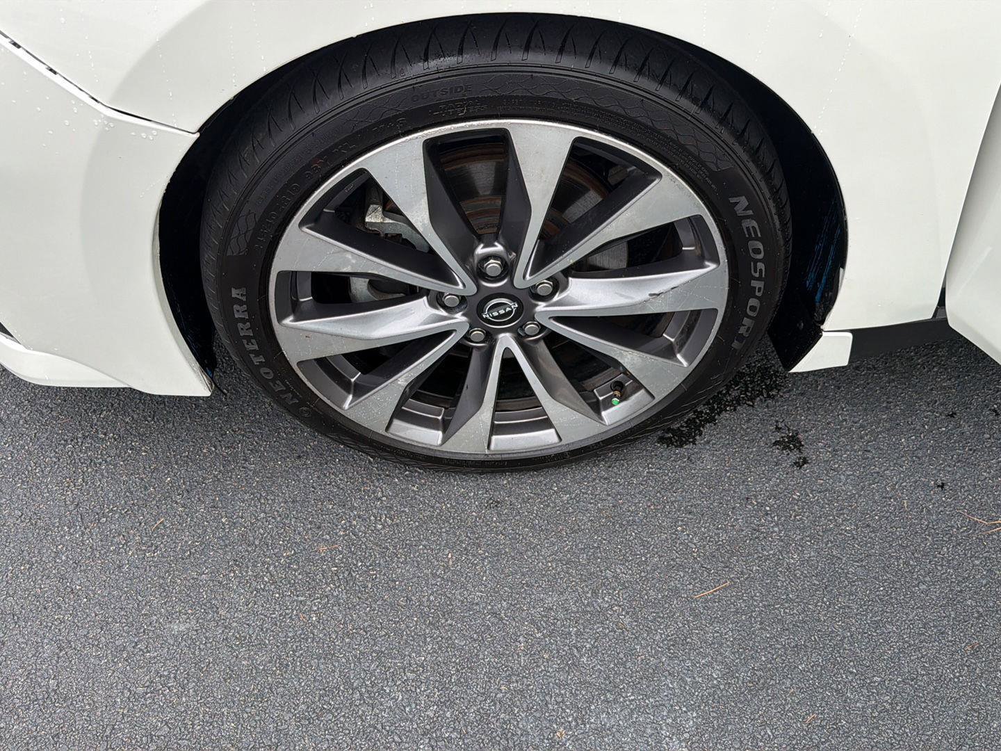 Used 2023 Nissan Maxima Platinum w/ Sport Mat Group FWD image 39