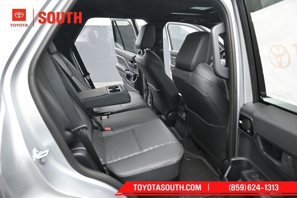 New 2026 Toyota 4Runner TRD Off-Road Premium AWD/4WD image 32