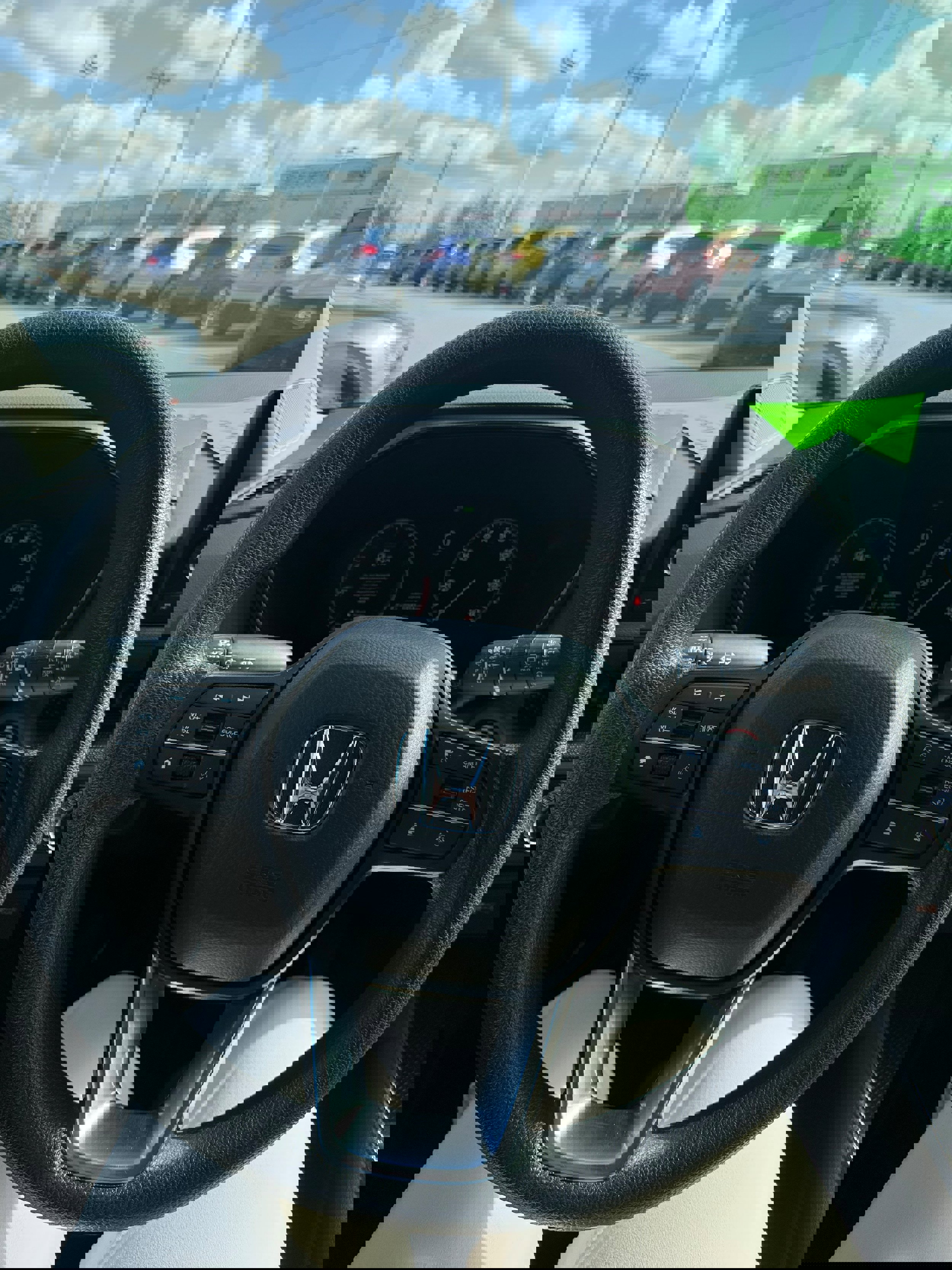 Used 2023 Honda CR-V EX image 9