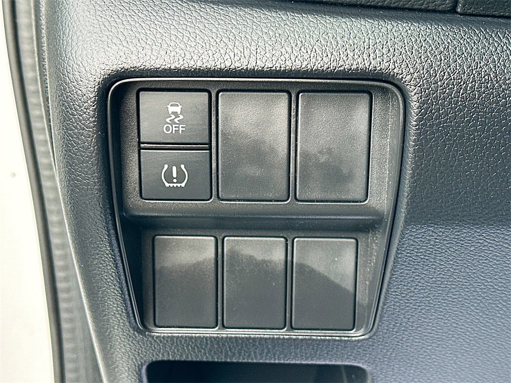 Used 2019 Honda CR-V LX image 10