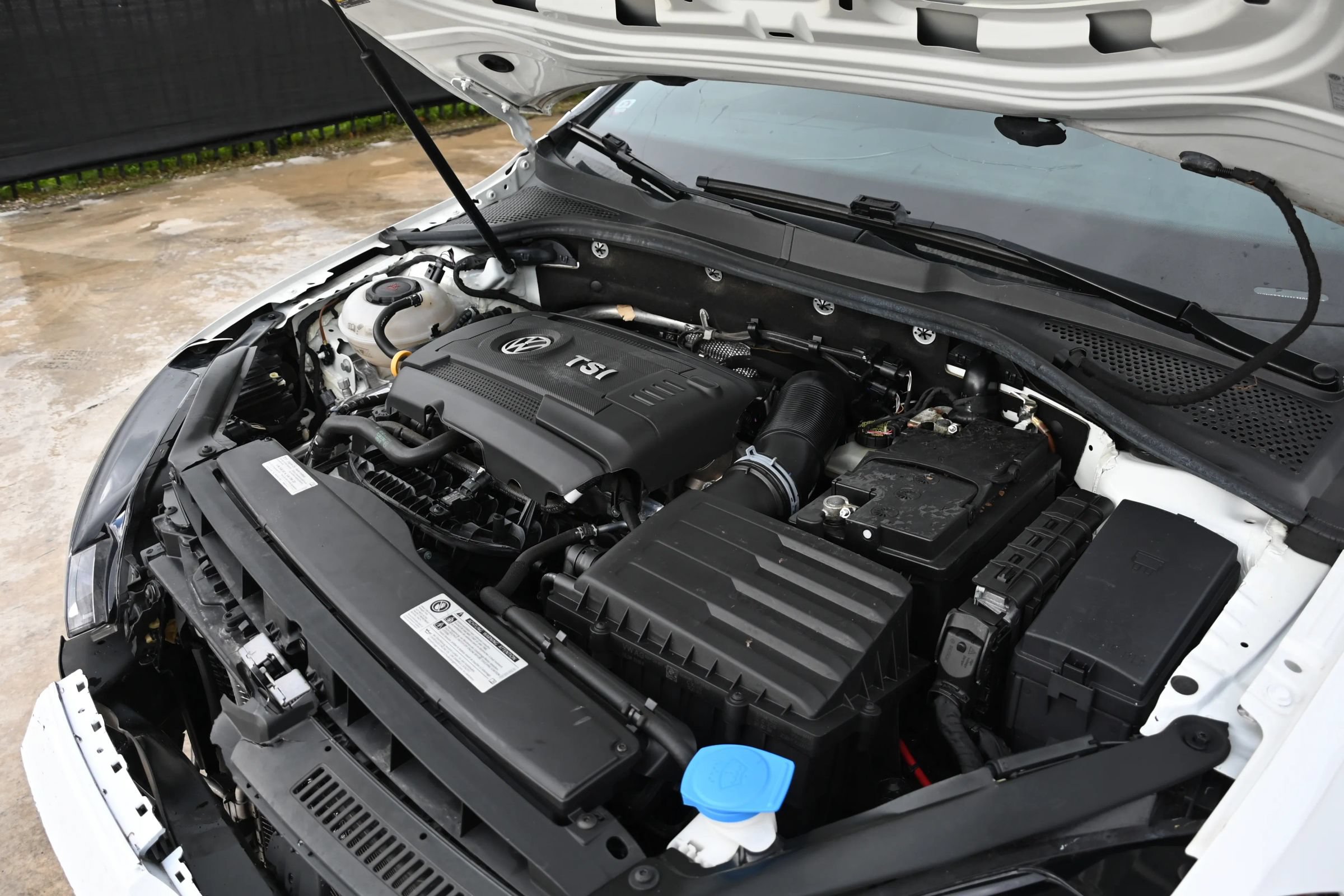 Used 2020 Volkswagen GTI S FWD image 18