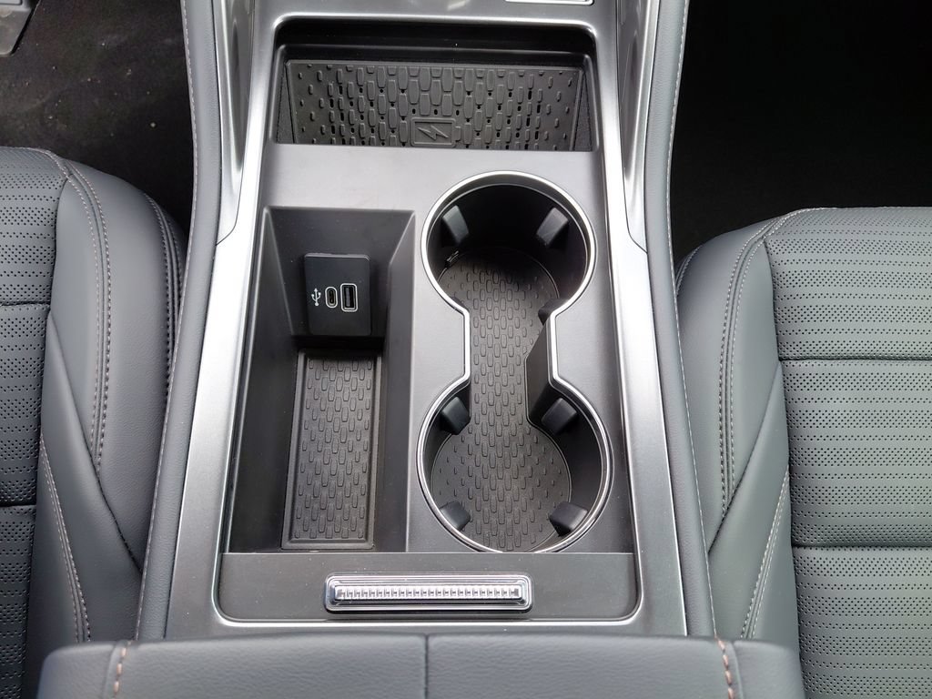New 2026 Lincoln Nautilus Reserve w/ Jet Appearance Package AWD/4WD image 21