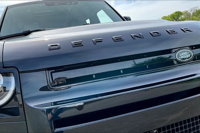 Used 2026 Land Rover Defender 110 S image 27