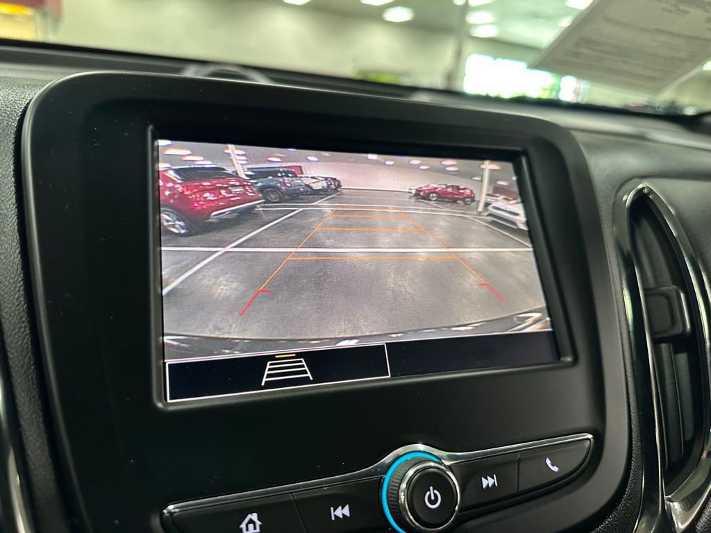 Used 2022 Chevrolet Equinox RS image 23