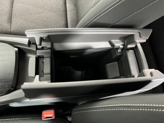 New 2026 Nissan Rogue SV w/ Cold Weather Package FWD image 29