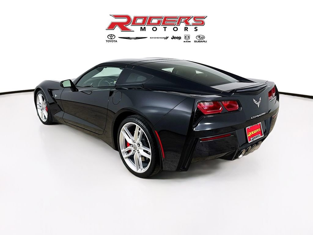 Used 2019 Chevrolet Corvette Stingray Coupe w/ 1LT RWD image 6
