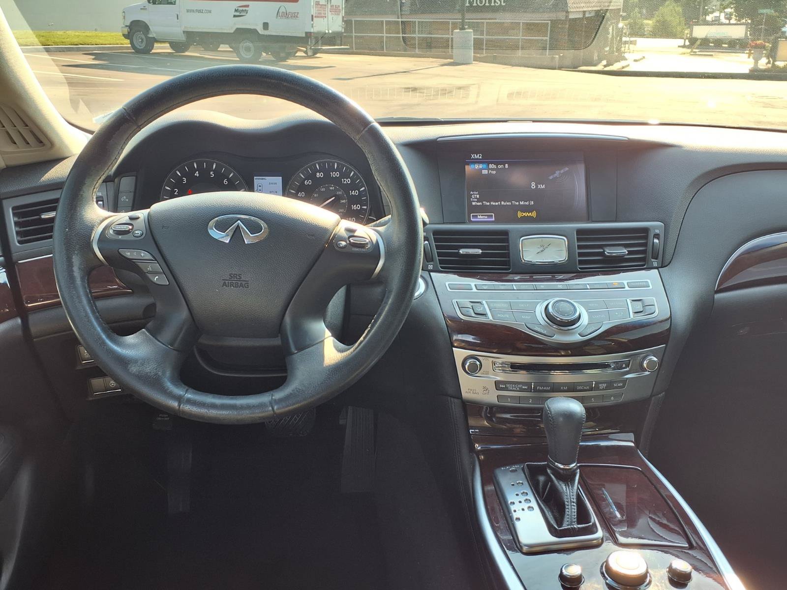 Used 2015 INFINITI Q70 L 3.7 AWD/4WD image 5