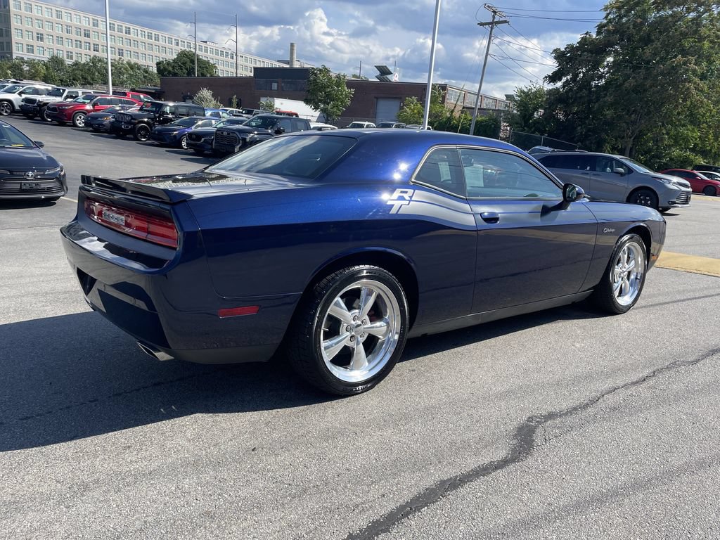Used 2013 Dodge Challenger R/T RWD image 8