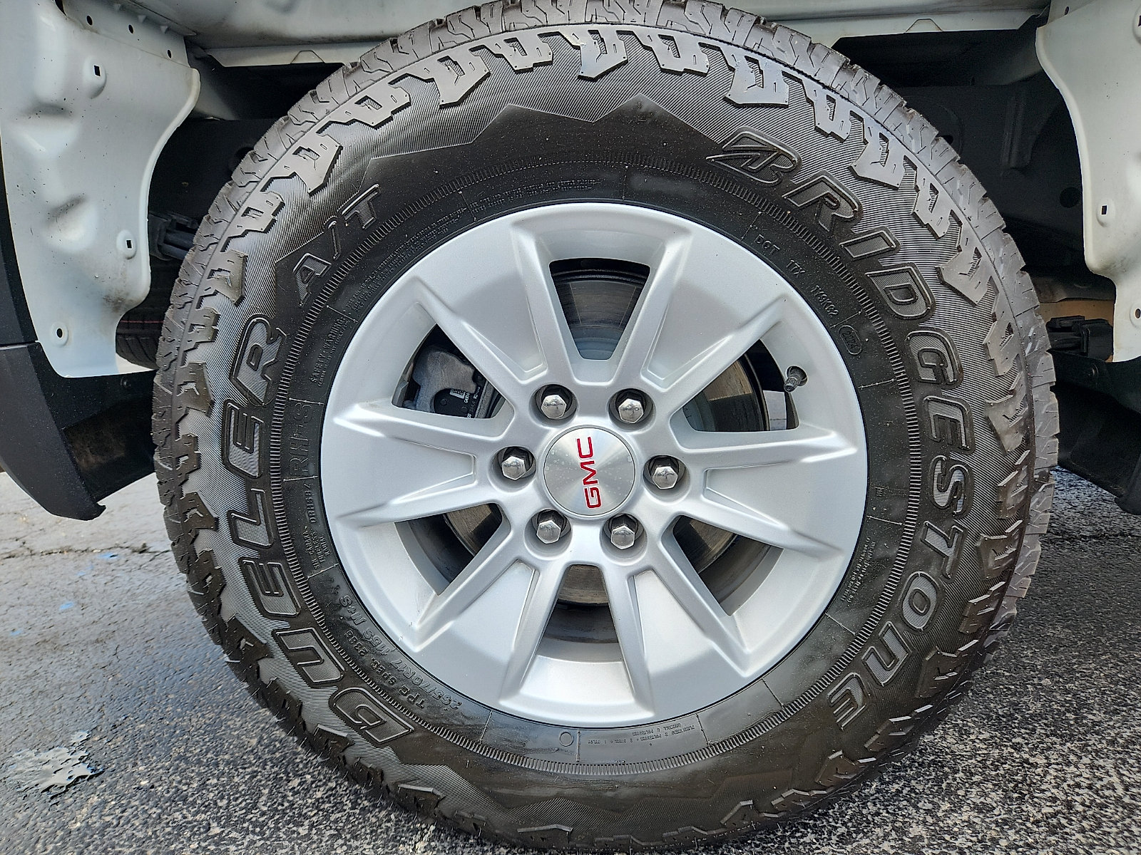 Used 2024 GMC Sierra 1500 Pro w/ Pro Value Package AWD/4WD image 10