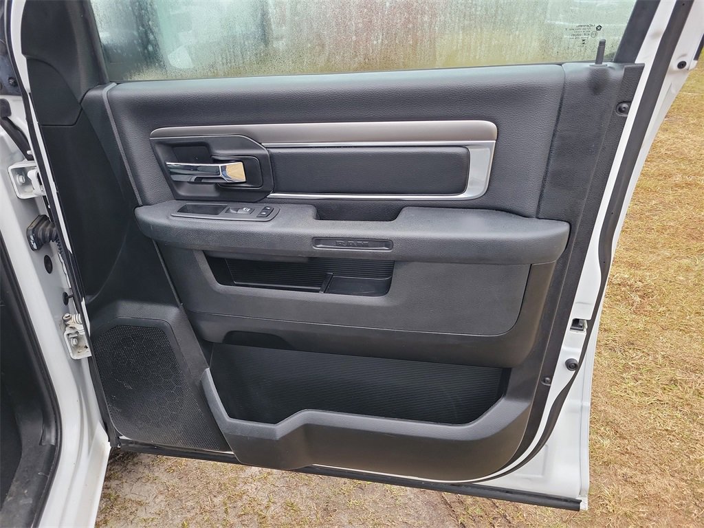 Used 2024 RAM 1500 Classic Warlock image 34