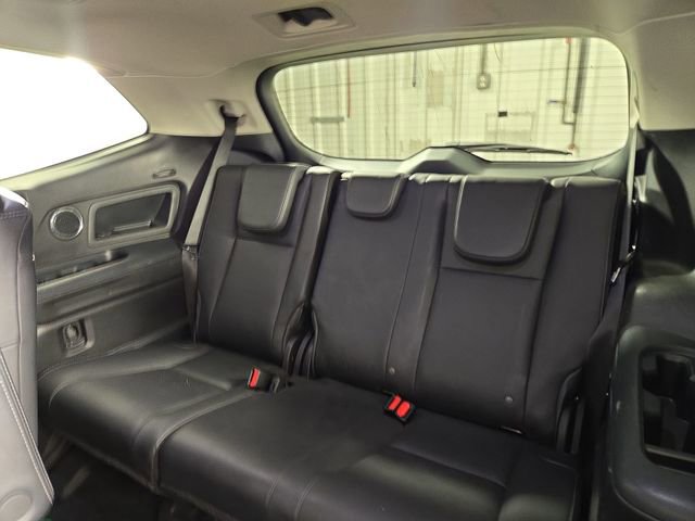 Used 2019 Subaru Ascent Limited w/ Popular Package #3 AWD/4WD image 16