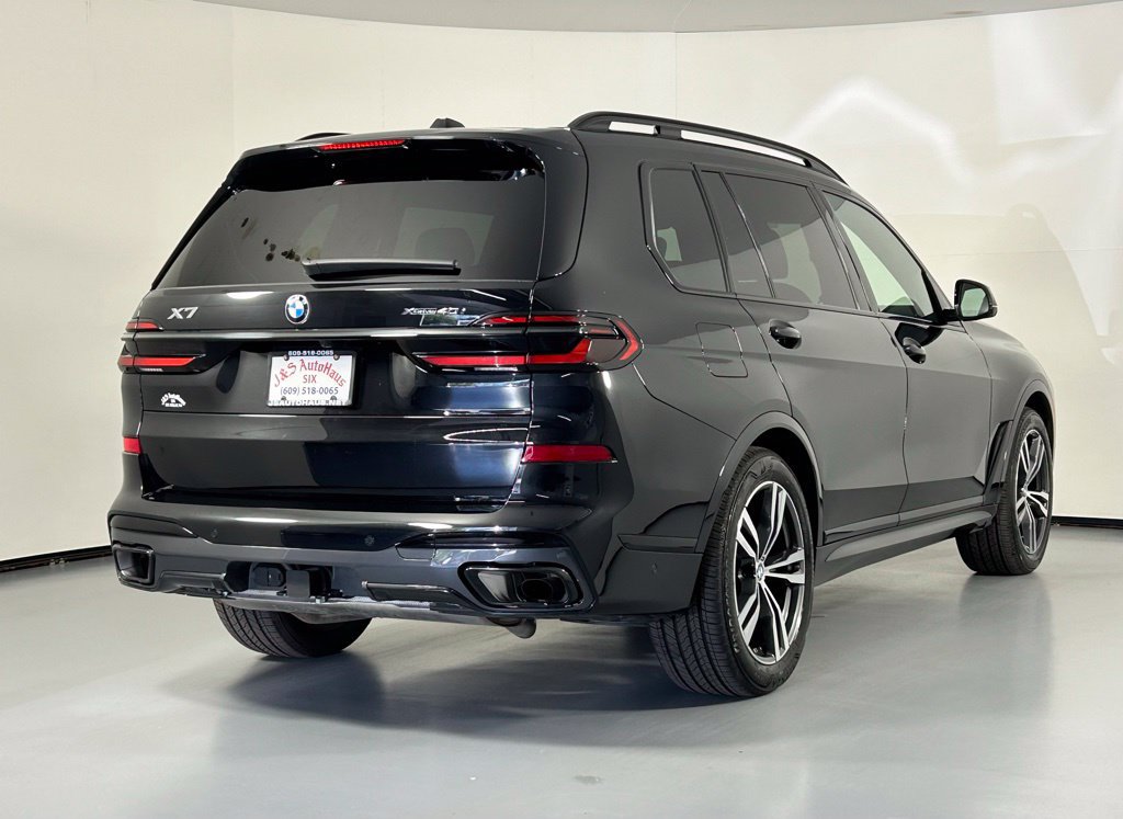 Used 2026 BMW X7 xDrive40i AWD/4WD image 8