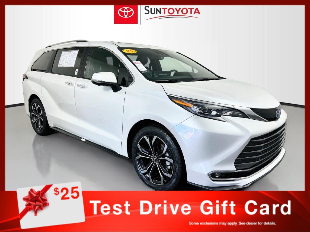 Used 2025 Toyota Sienna Platinum