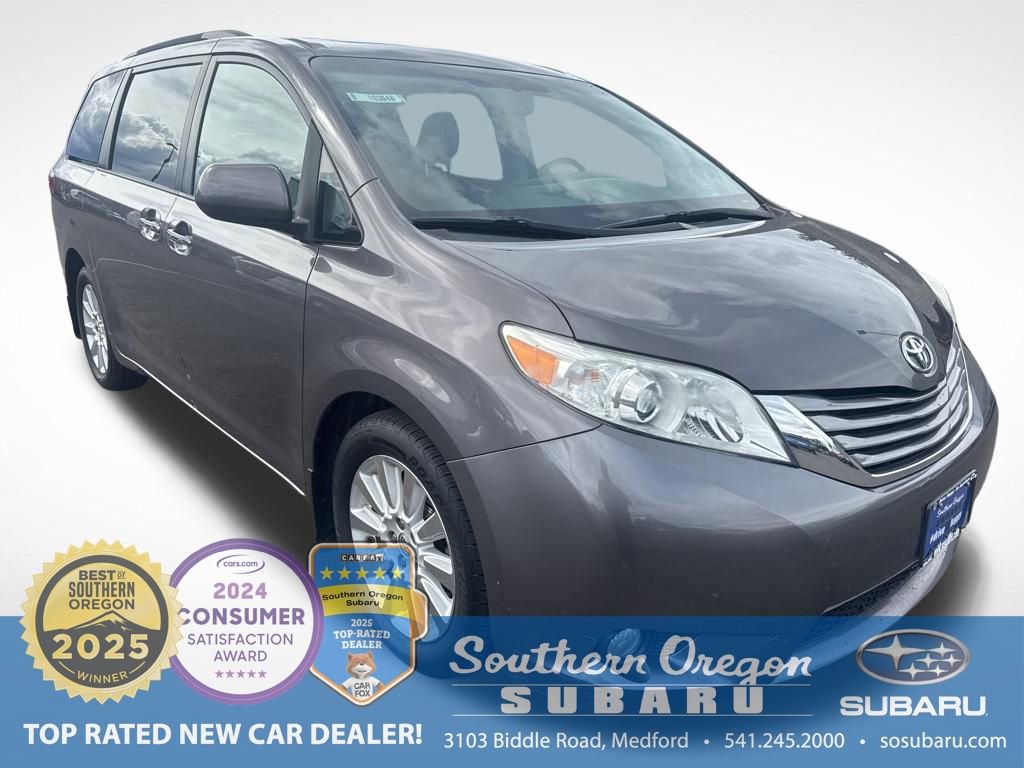 Used 2015 Toyota Sienna XLE w/ XLE Navigation Package AWD/4WD image 1