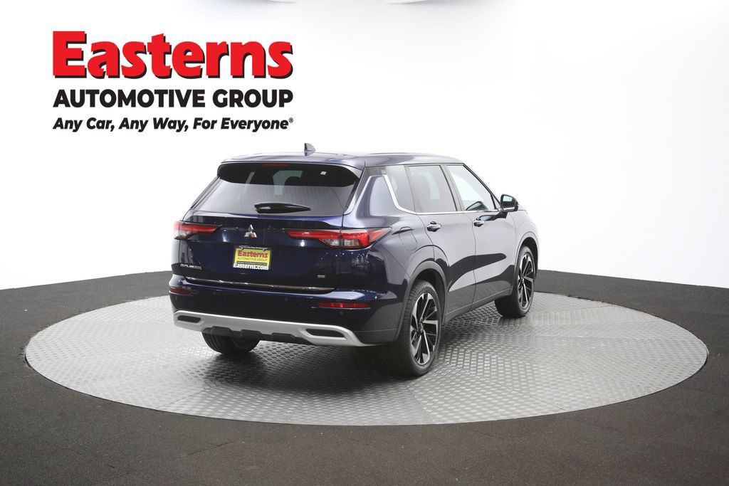 Used 2023 Mitsubishi Outlander SE AWD/4WD image 40
