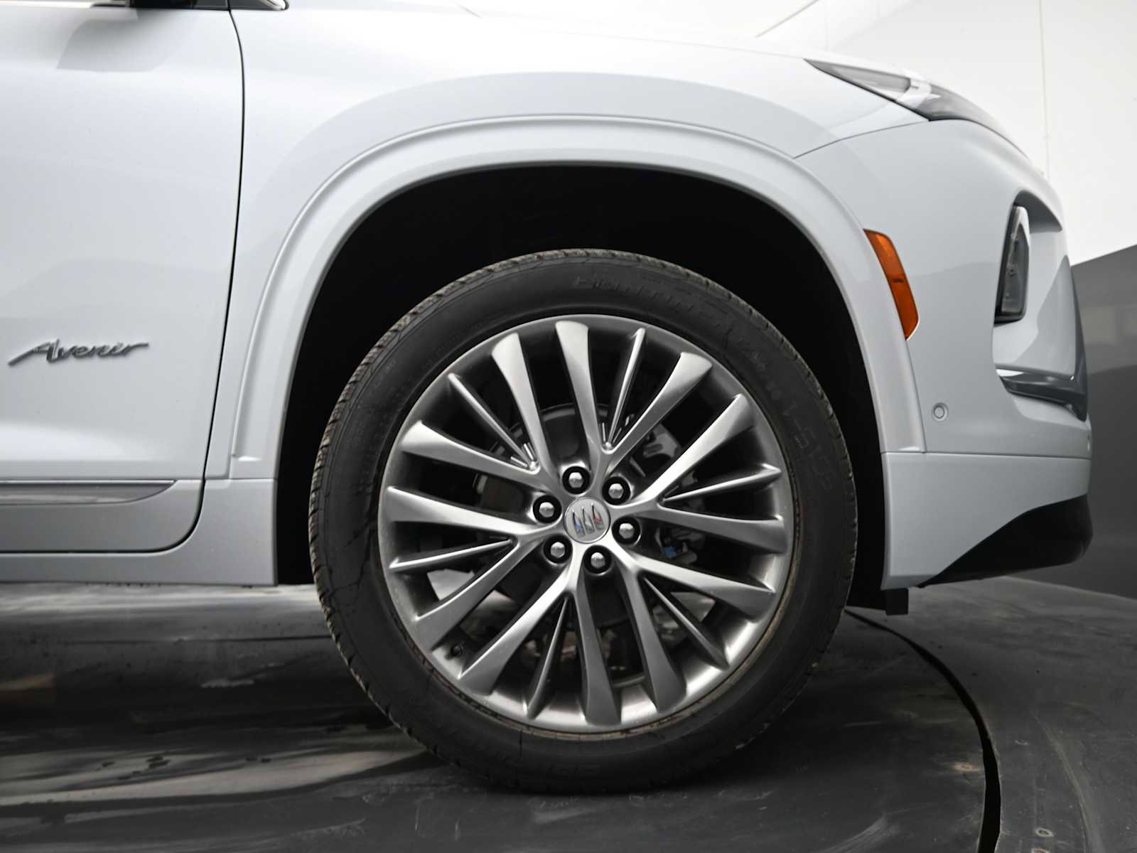 New 2026 Buick Enclave Avenir w/ Super Cruise Package image 10