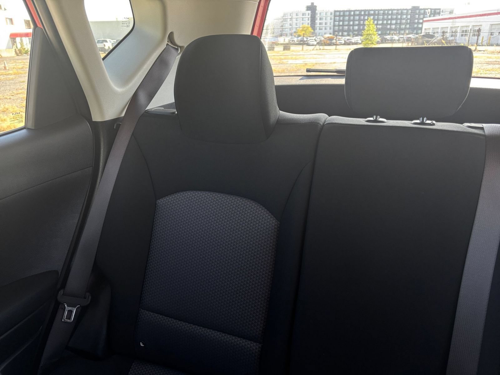Used 2025 Kia Soul LX w/ LX Technology Package FWD image 34