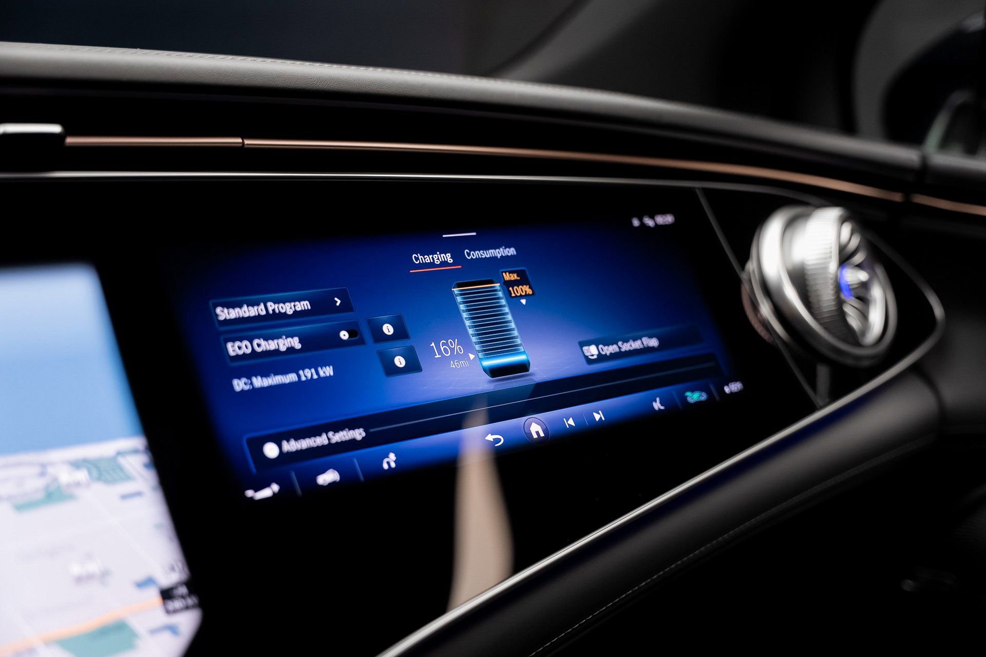 Used 2024 Mercedes-Benz Maybach EQS 680 4MATIC image 51