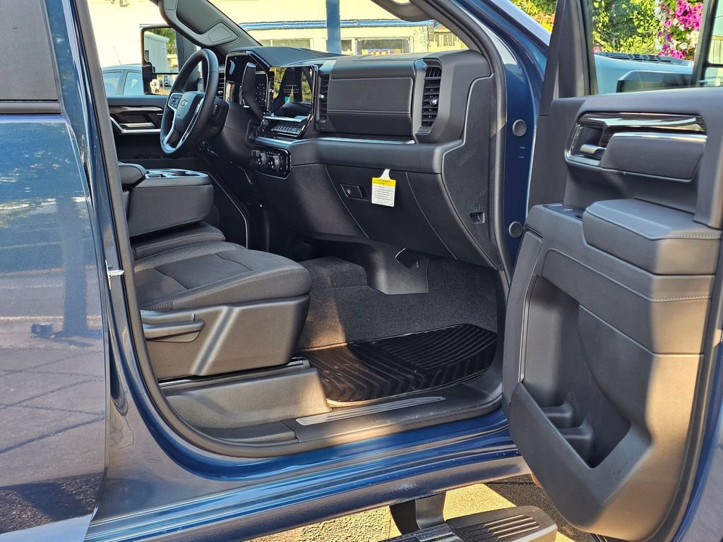 New 2026 Chevrolet Silverado 3500 LT w/ Trail Boss Package AWD/4WD image 15