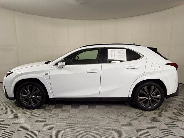 Used 2024 Lexus UX 250h F Sport FWD image 3
