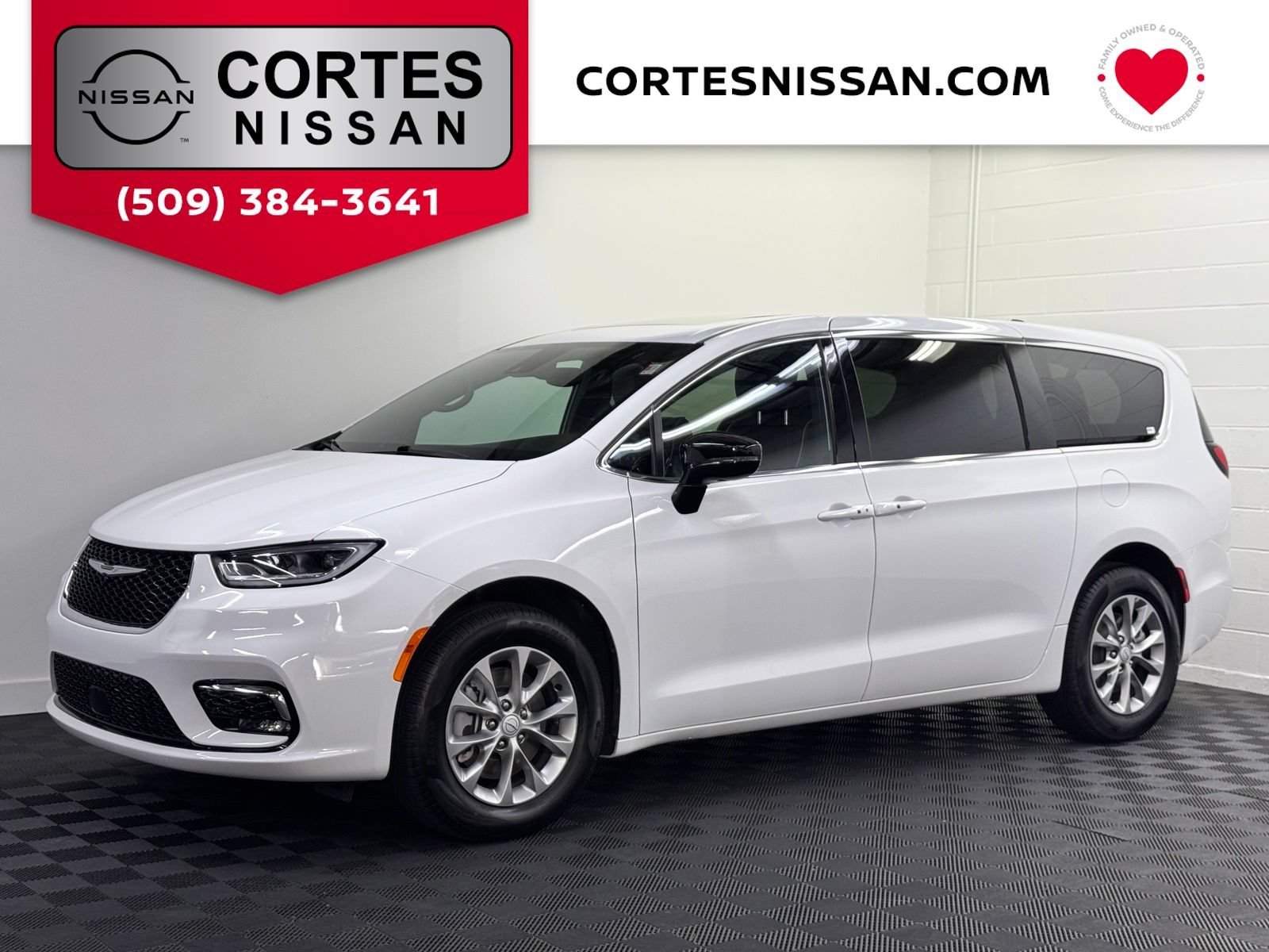 Used 2026 Chrysler Pacifica Limited