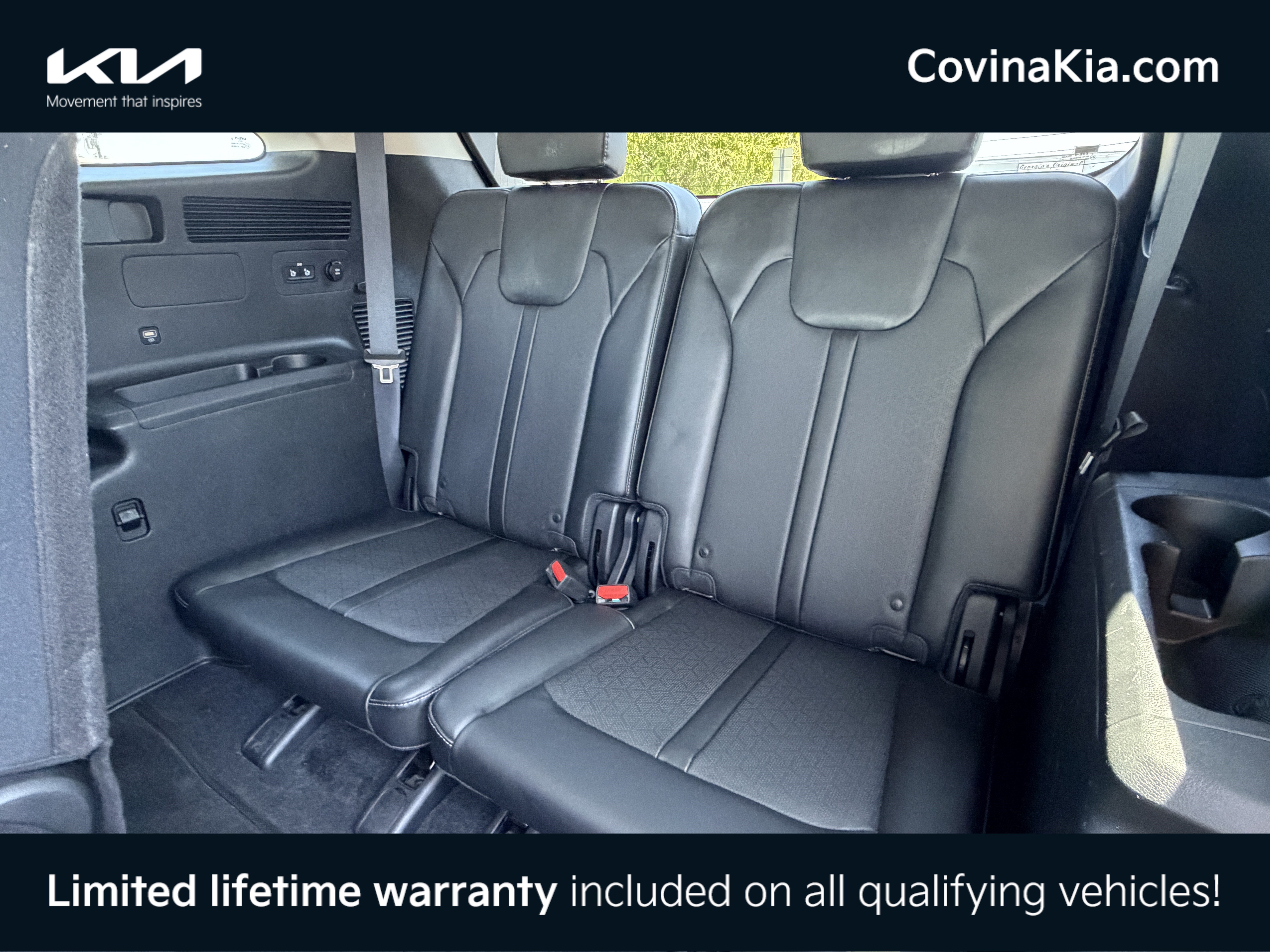 Certified 2022 Kia Sorento S w/ Panoramic Sunroof Package AWD/4WD image 29