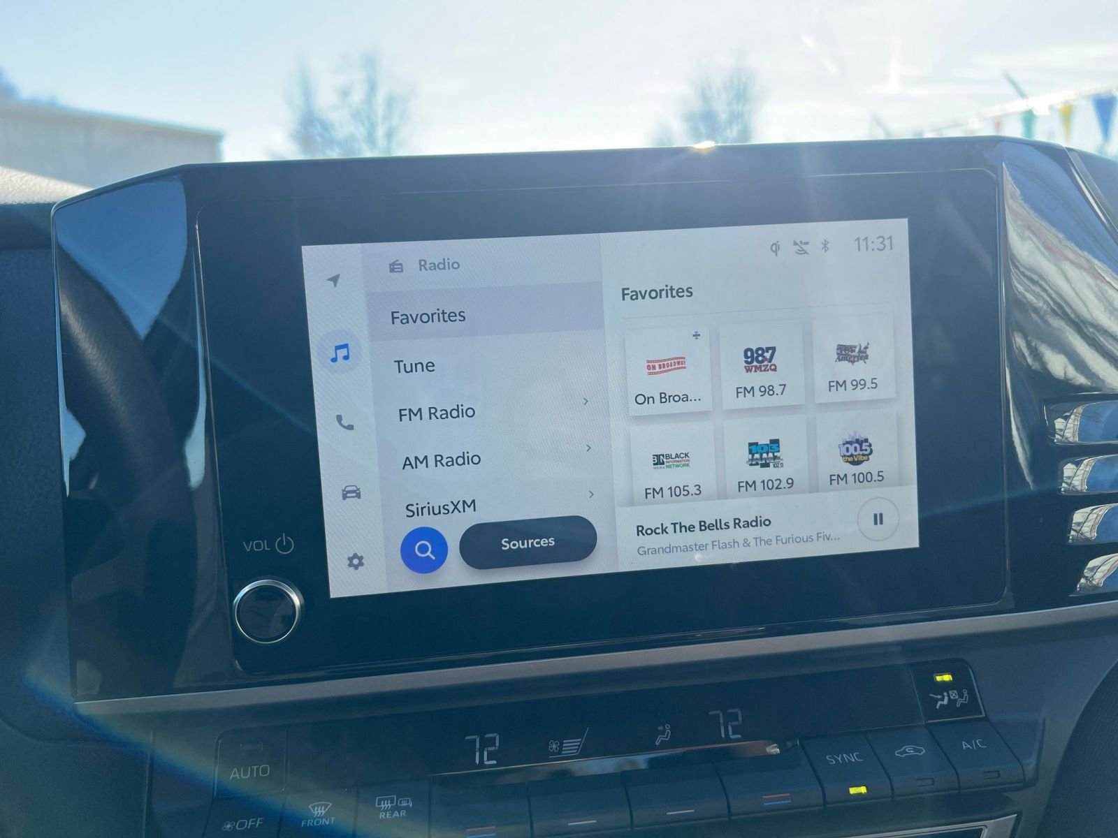 Used 2025 Toyota Camry LE image 21