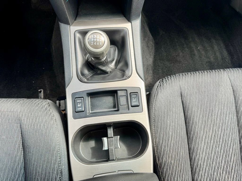 Used 2011 Subaru Legacy 2.5i Premium w/ All-Weather Pkg image 22