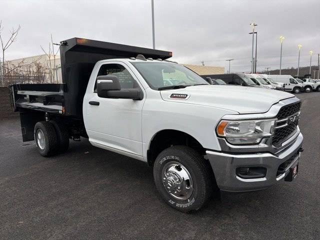 New 2024 RAM 3500 Tradesman