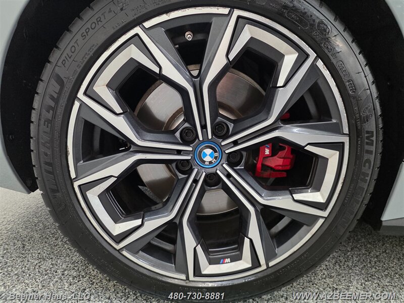 Used 2023 BMW i4 eDrive40 w/ M Sport Package RWD image 16