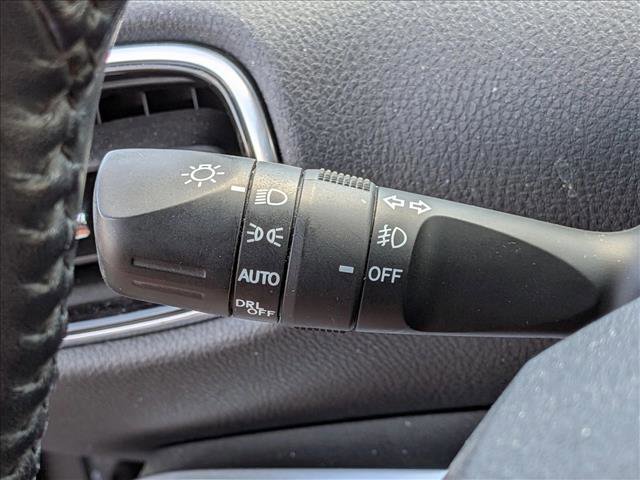 Used 2017 Toyota Prius Prime Advanced image 8