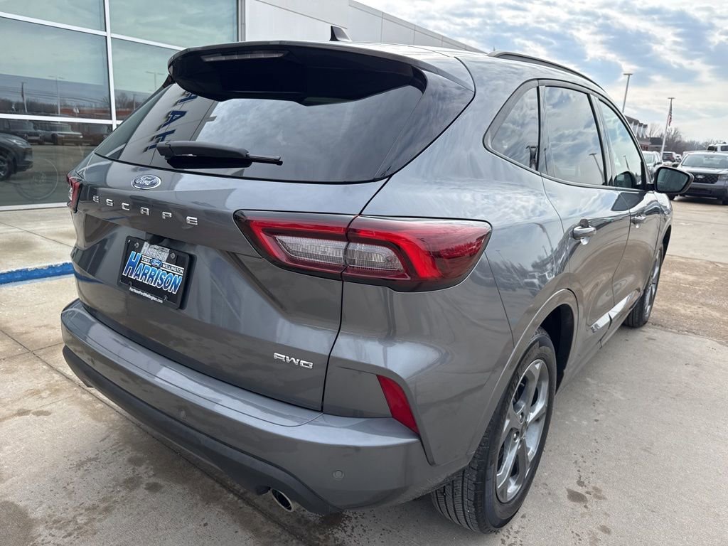 Used 2024 Ford Escape ST-Line w/ Tech Pack #1 image 5