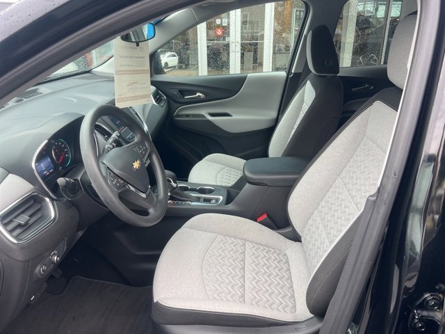 Used 2024 Chevrolet Equinox LS w/ LS Convenience Package image 23