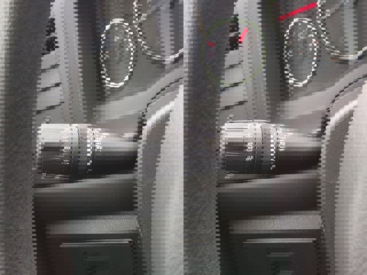 Used 2012 Jeep Liberty Sport image 26